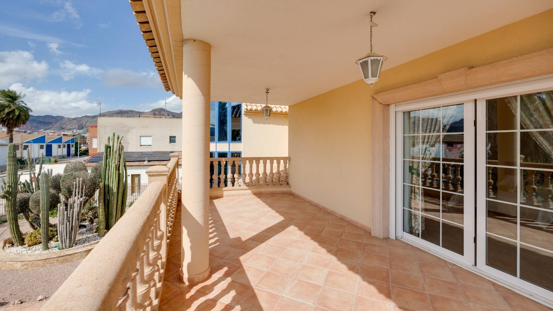 Second hand - Independent villa - Orihuela
