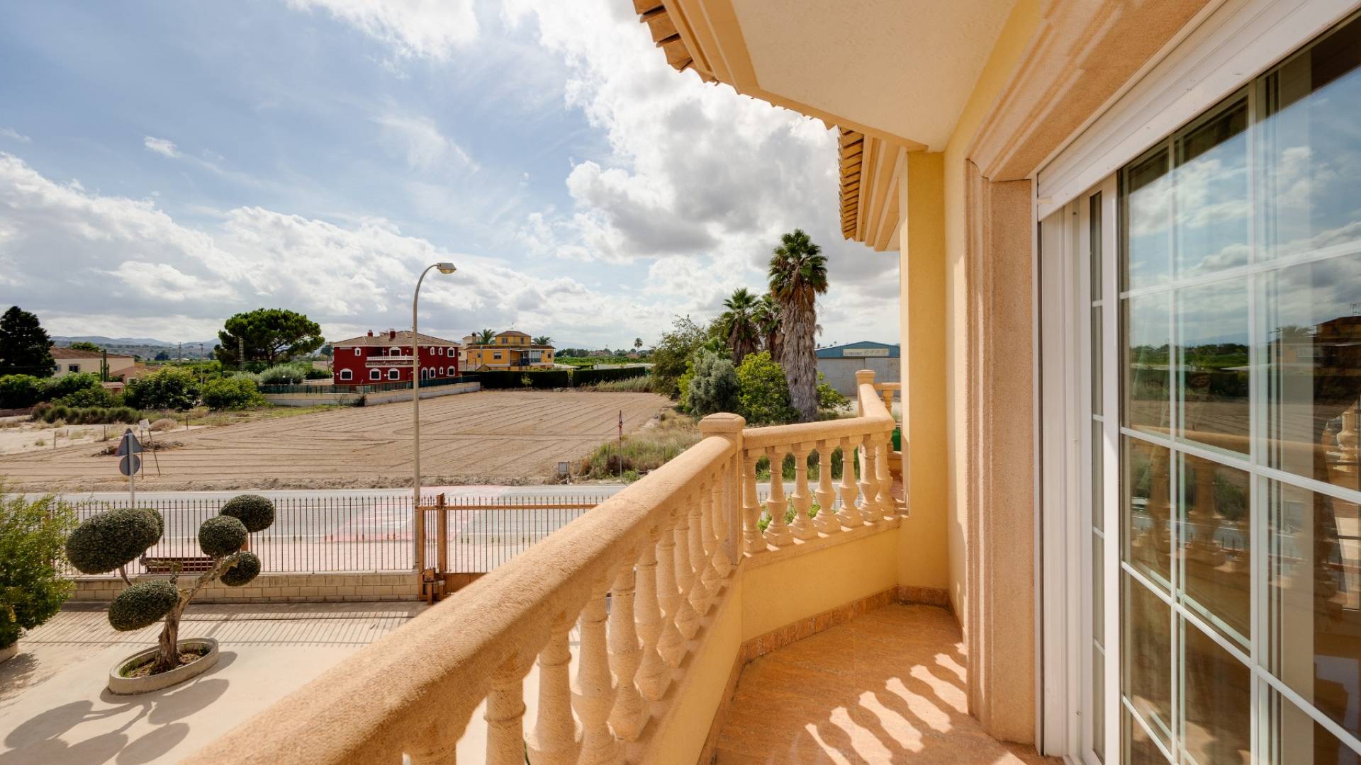 Second hand - Independent villa - Orihuela