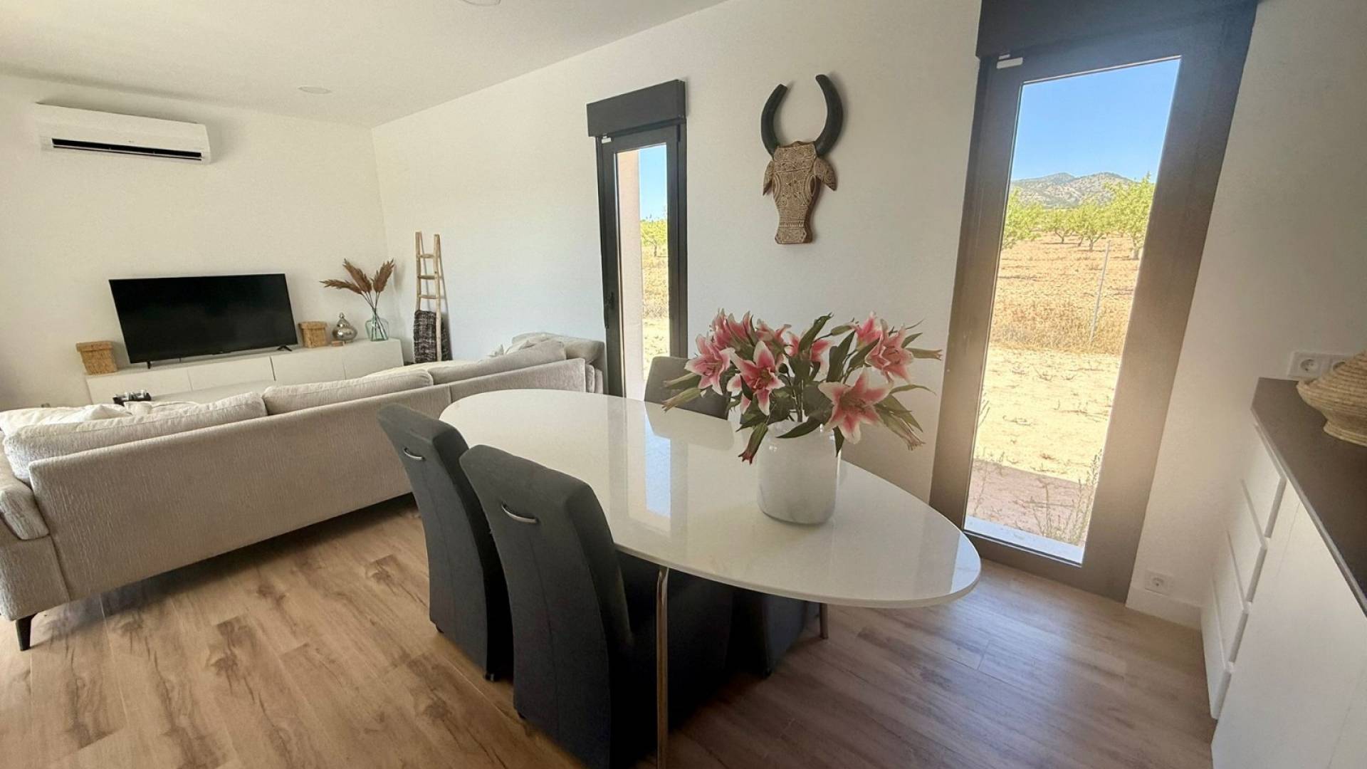 Second hand - Independent villa - Pinoso