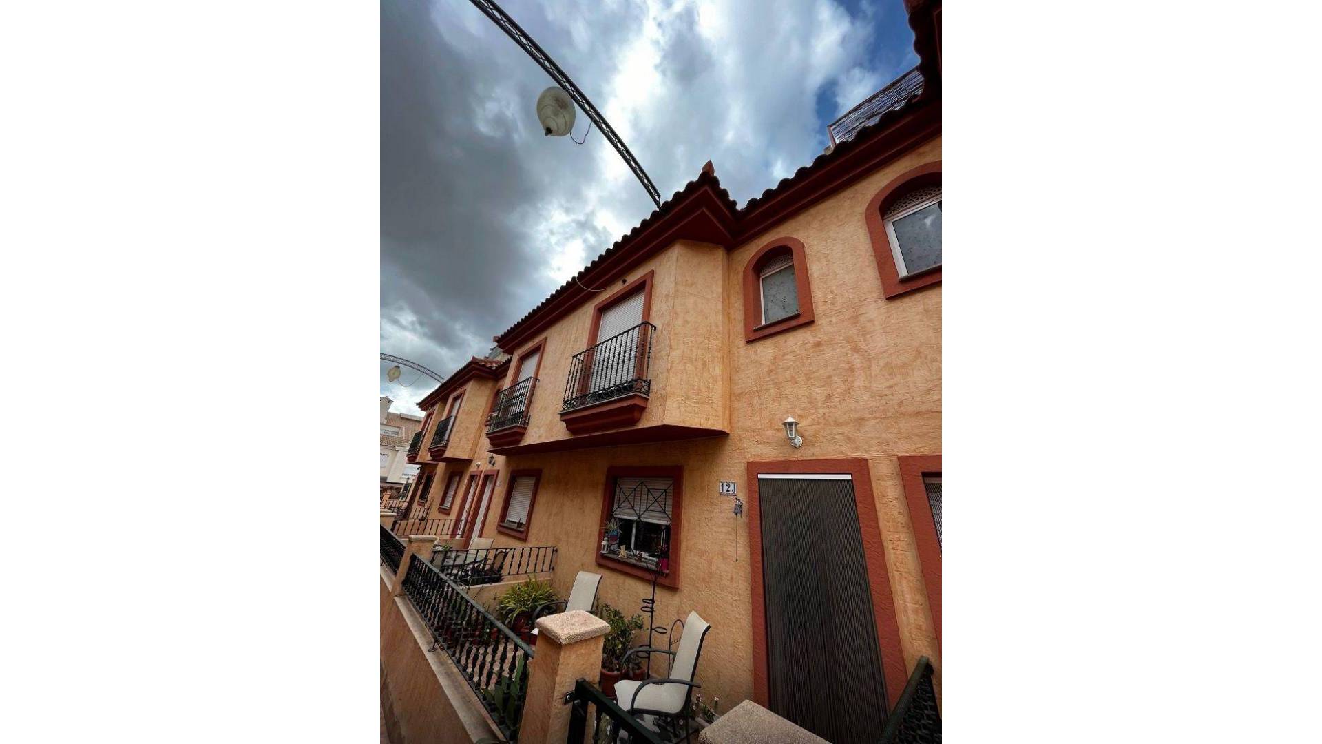 Second hand - Independent villa - Redován - PUEBLO