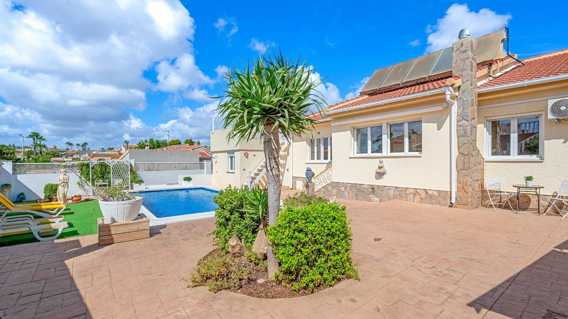 Second hand - Independent villa - Rojales, CIudad Quesada - Costa Blanca