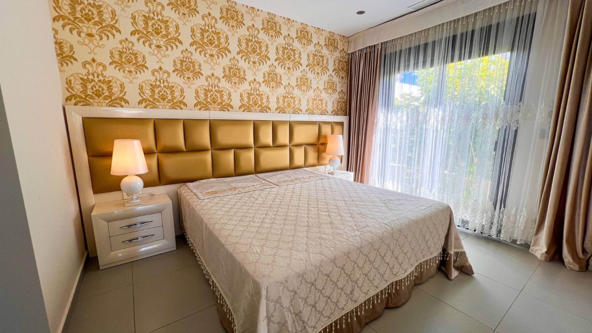 Second hand - Independent villa - Rojales