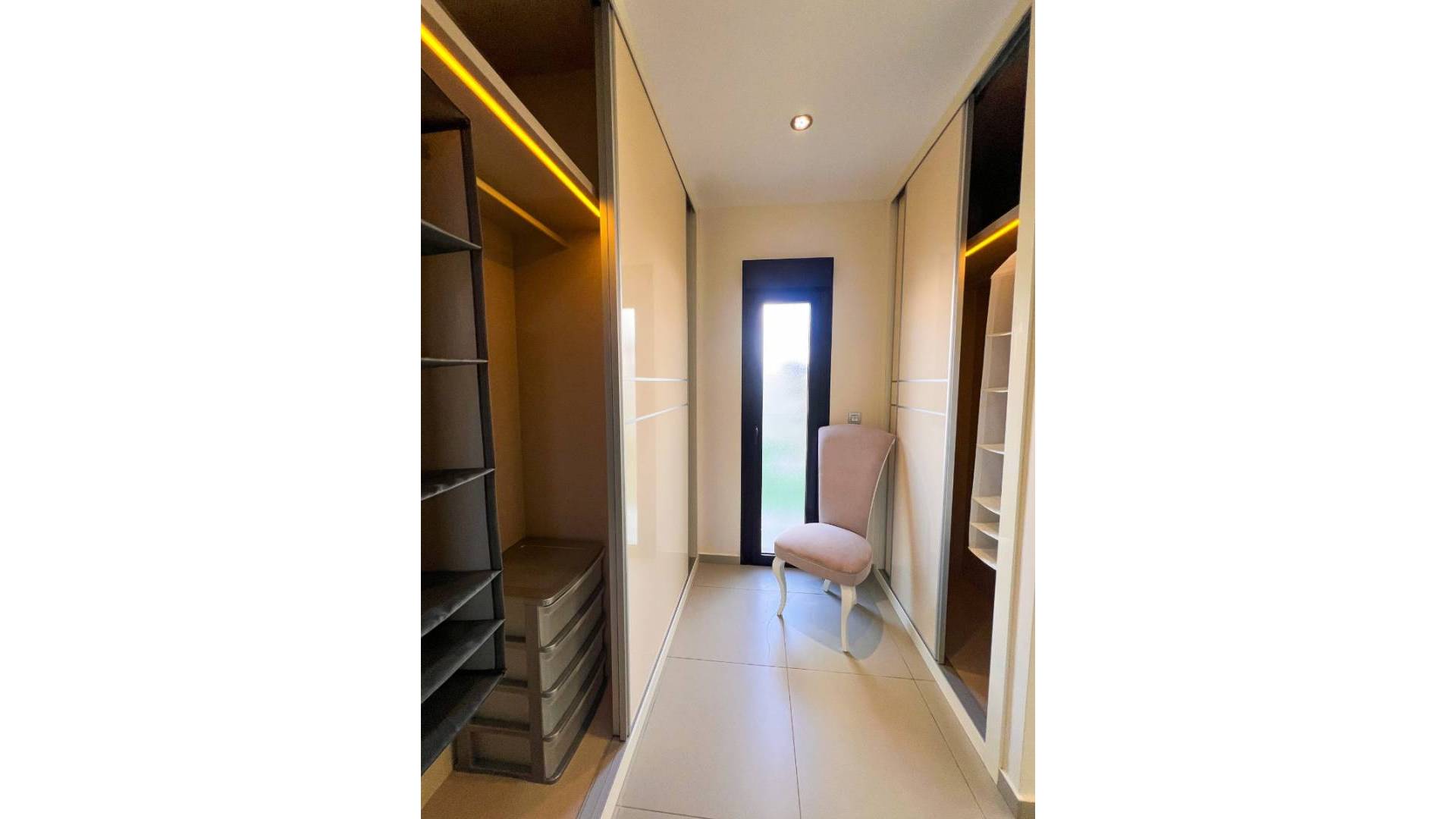 Second hand - Independent villa - Rojales