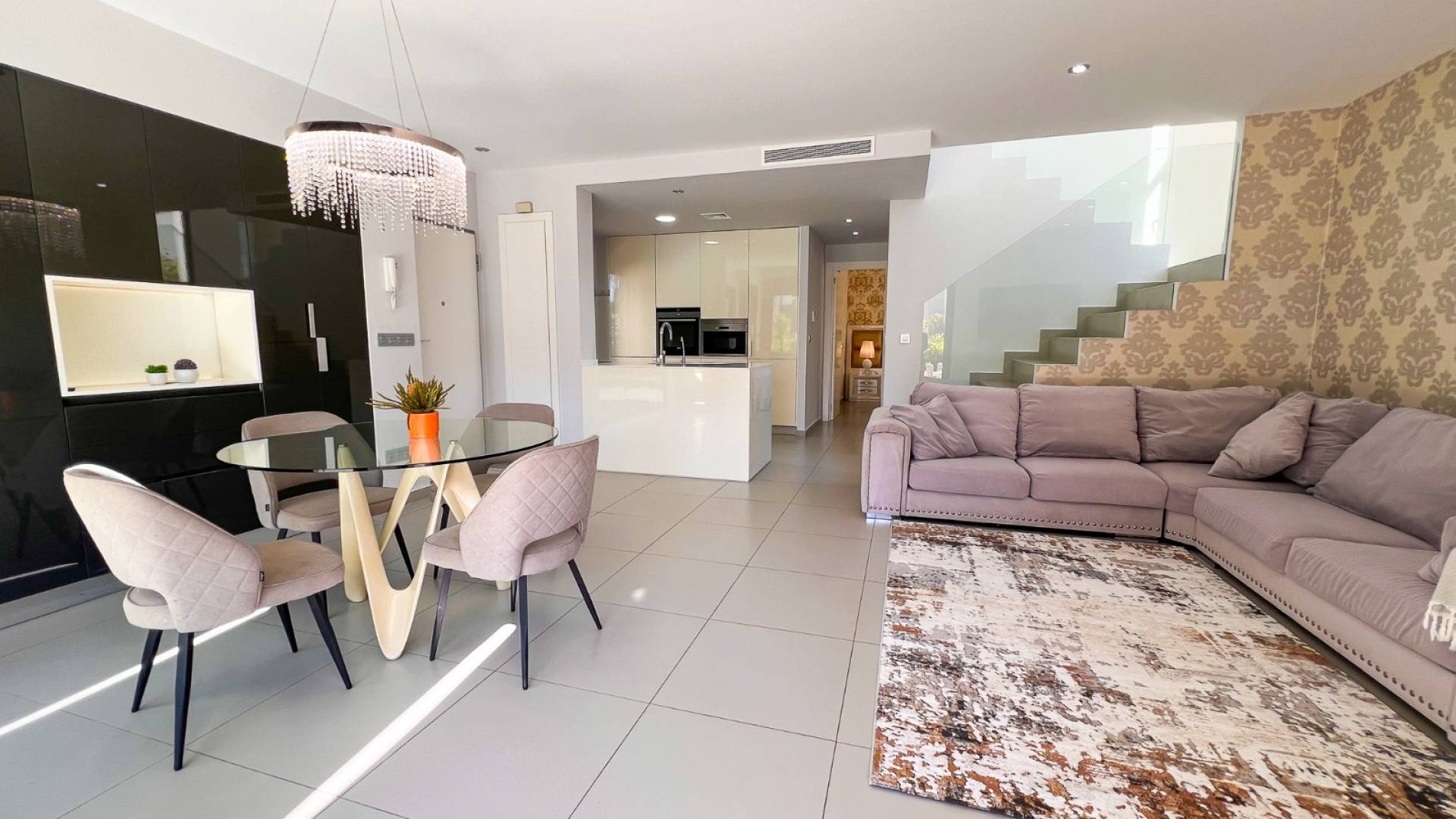 Second hand - Independent villa - Rojales