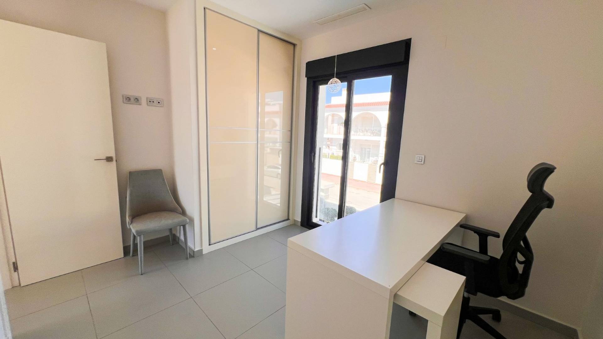 Second hand - Independent villa - Rojales