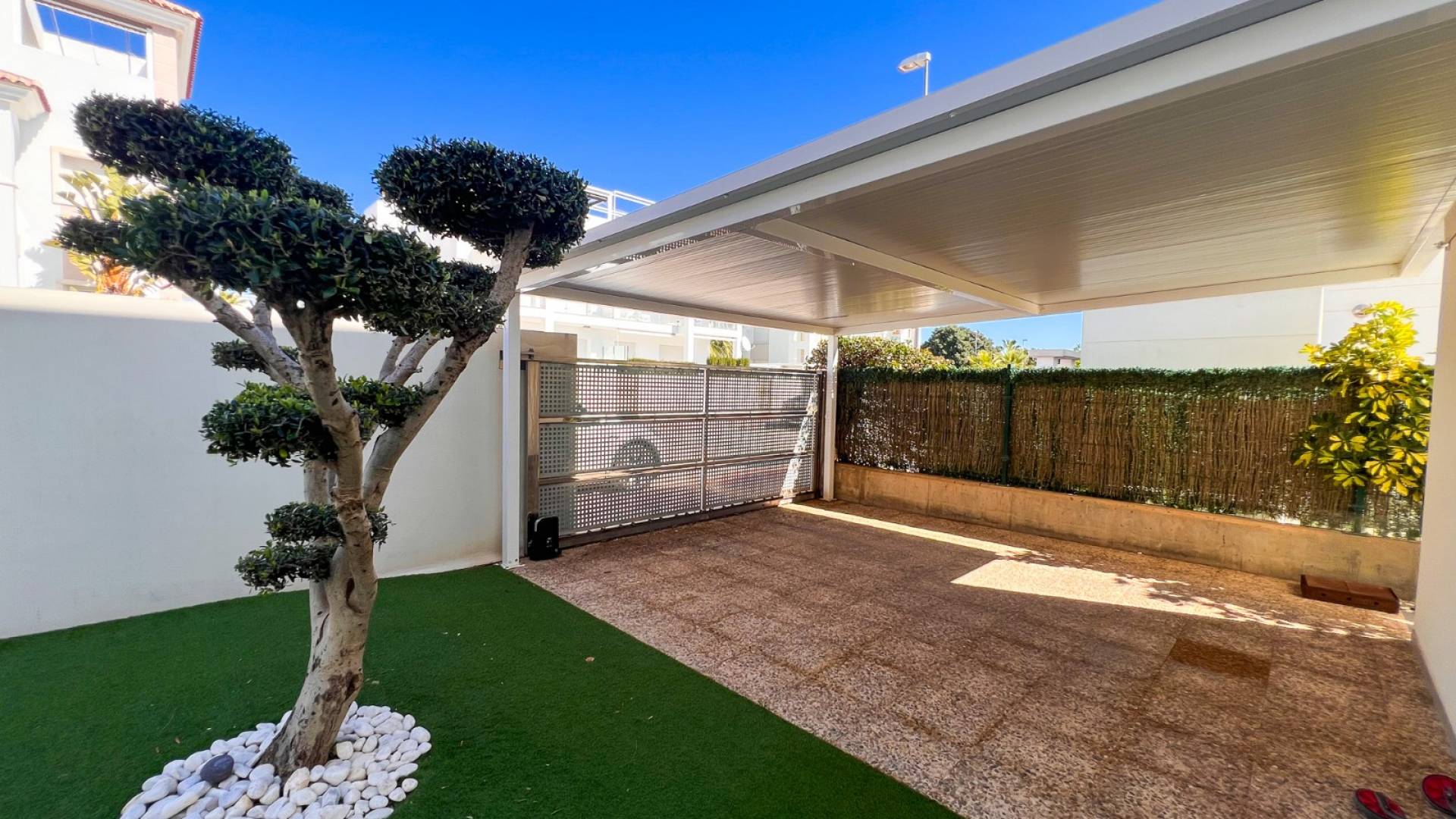 Second hand - Independent villa - Rojales