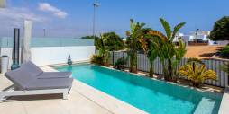 Second hand - Independent villa - Rojales