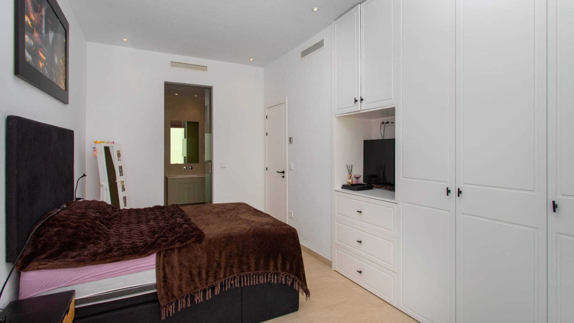 Second hand - Independent villa - Rojales