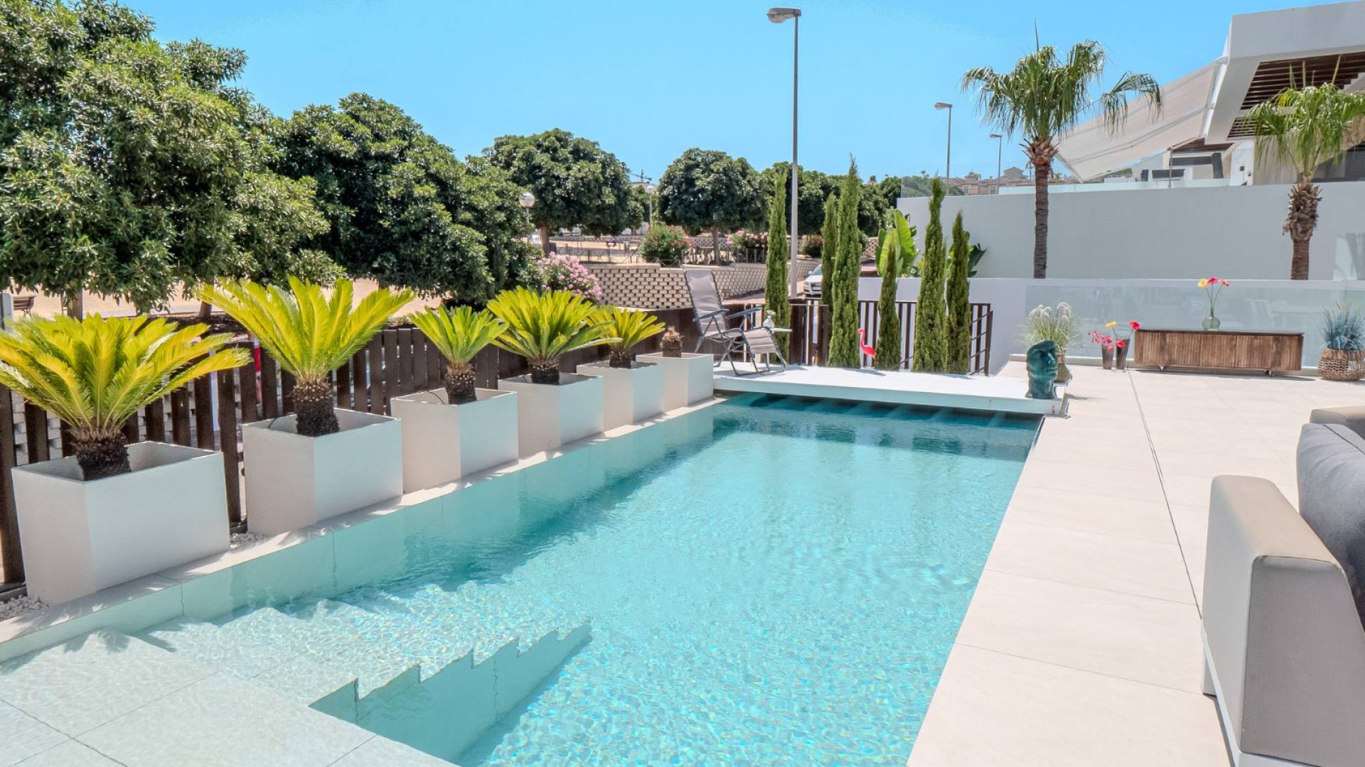 Second hand - Independent villa - Rojales
