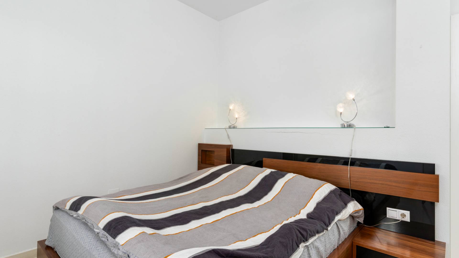 Second hand - Independent villa - San Fulgencio - Urbanización La Marina