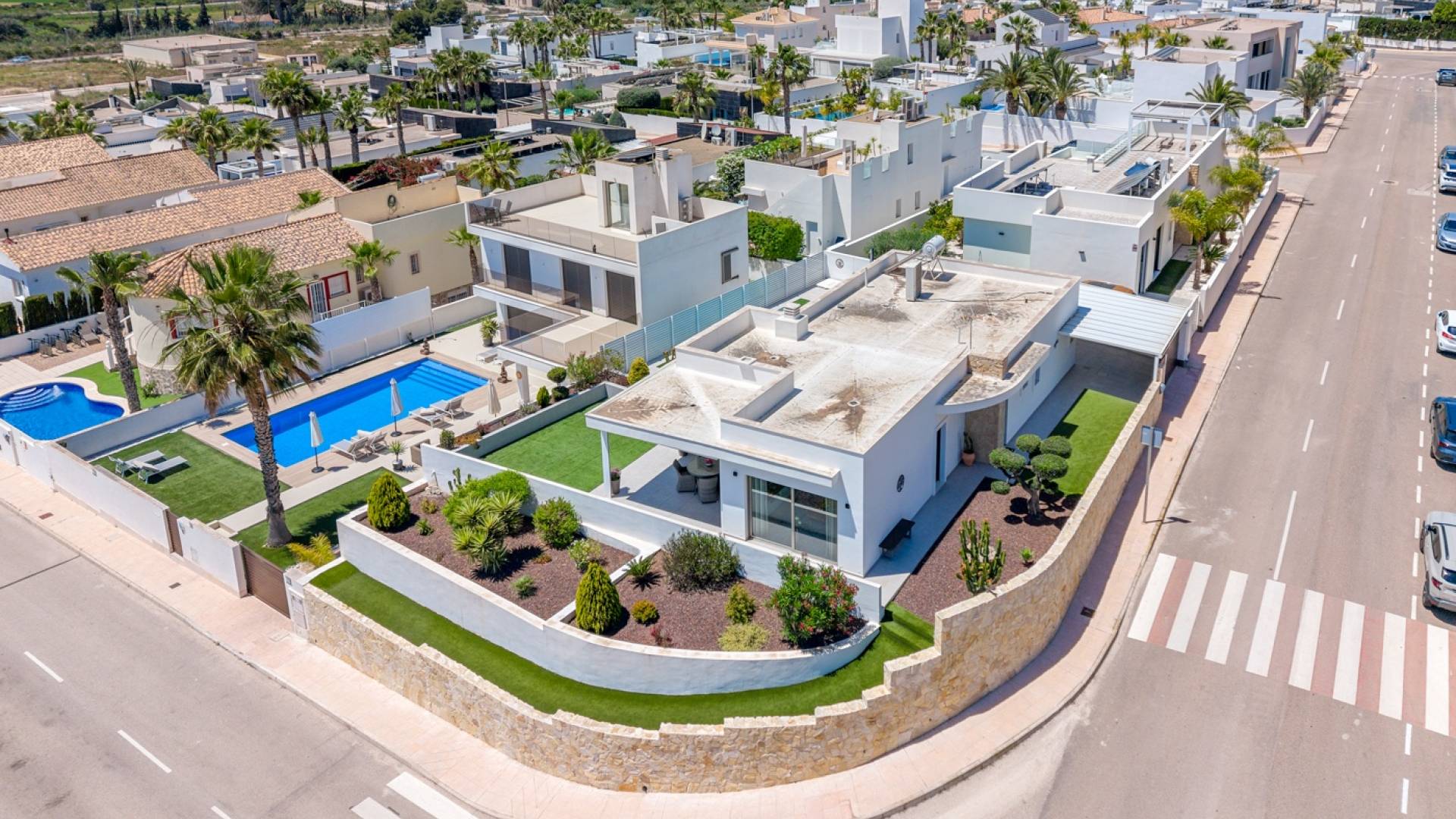 Second hand - Independent villa - San Fulgencio - Urbanización La Marina