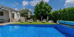 Second hand - Independent villa - San Fulgencio