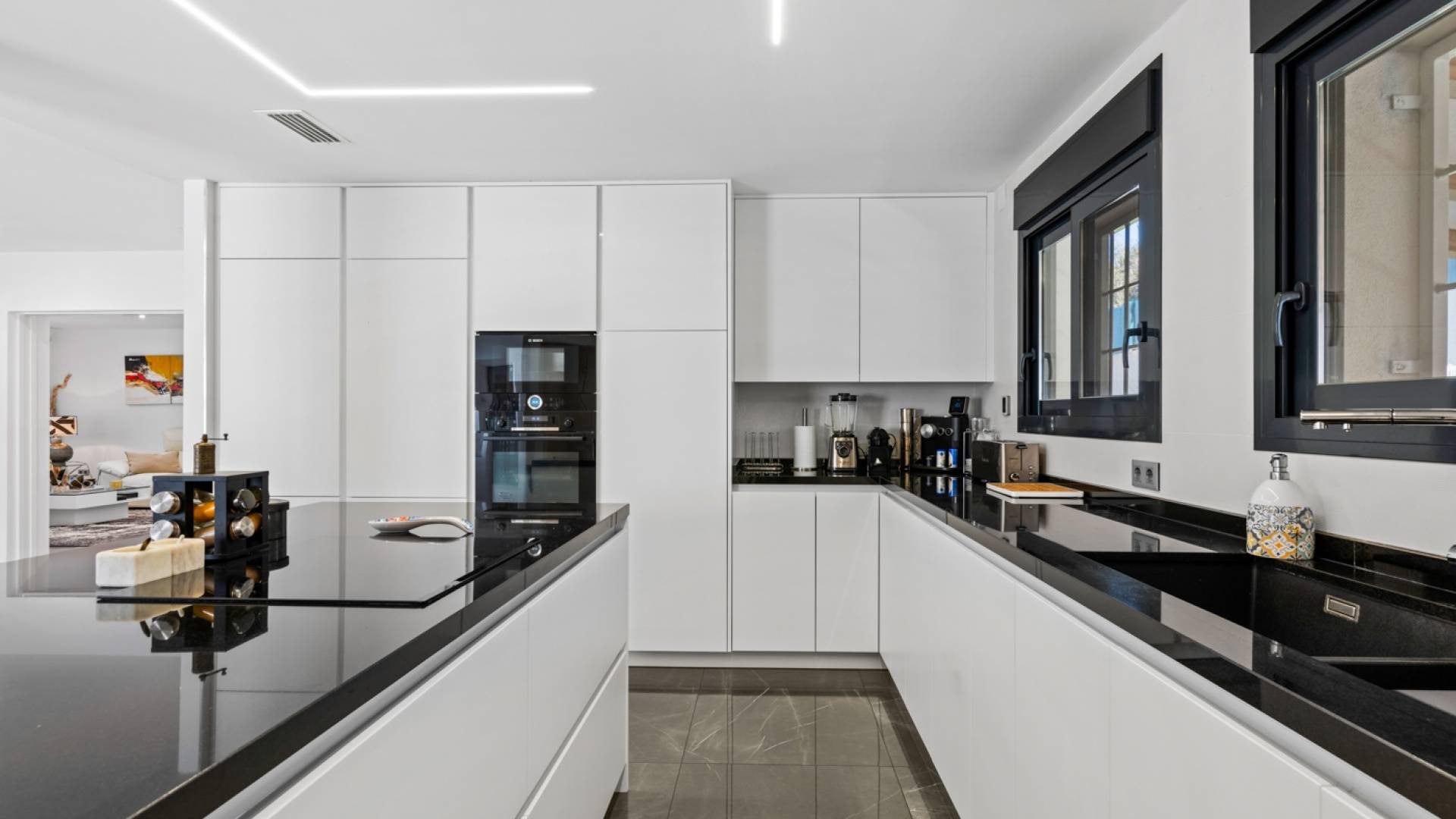 Second hand - Independent villa - San Juan Alicante - Frank Espinós