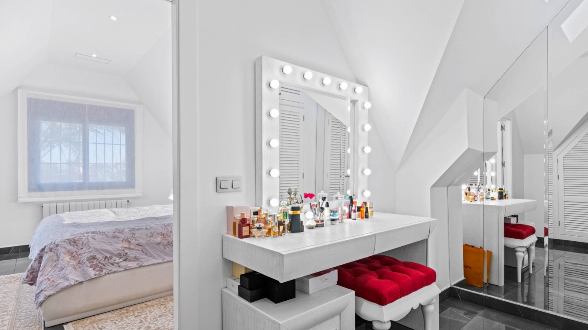 Second hand - Independent villa - San Juan Alicante - Frank Espinós