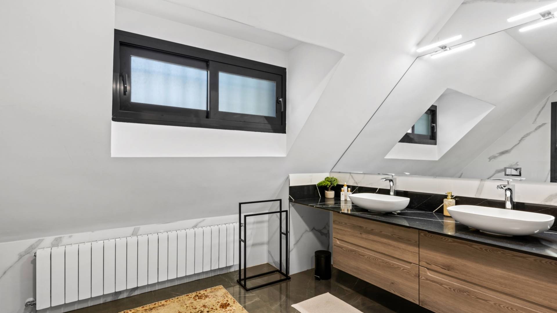 Second hand - Independent villa - San Juan Alicante - Frank Espinós