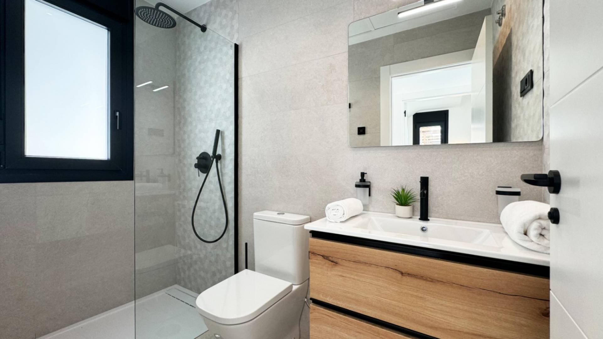 Second hand - Independent villa - San Miguel de Salinas - Blue Lagoon - El Galan