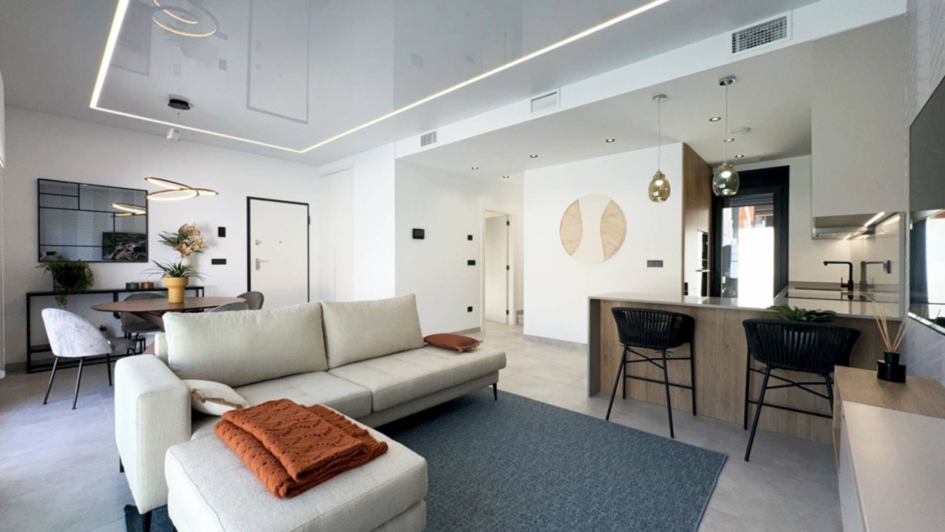 Second hand - Independent villa - San Miguel de Salinas - Blue Lagoon - El Galan