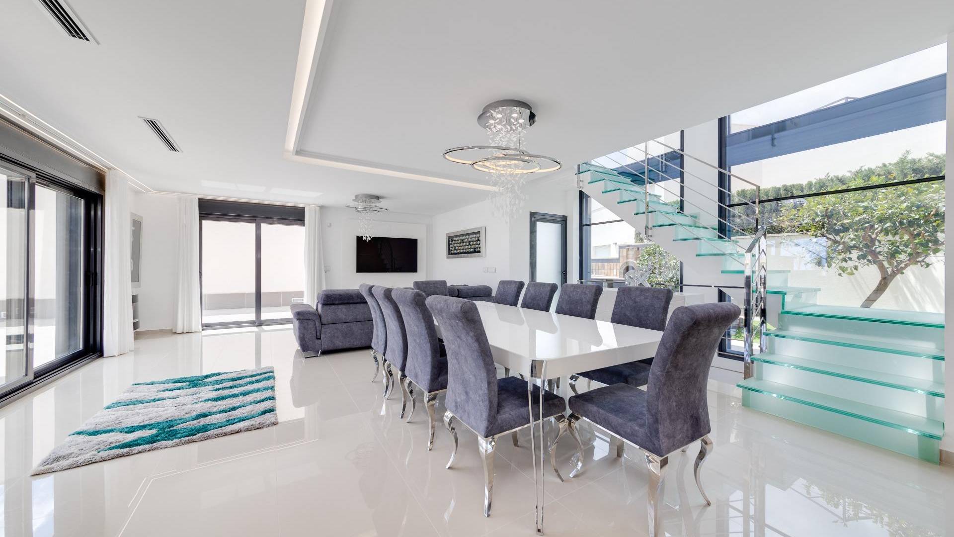 Second hand - Independent villa - San Miguel de Salinas - Cerro del Sol