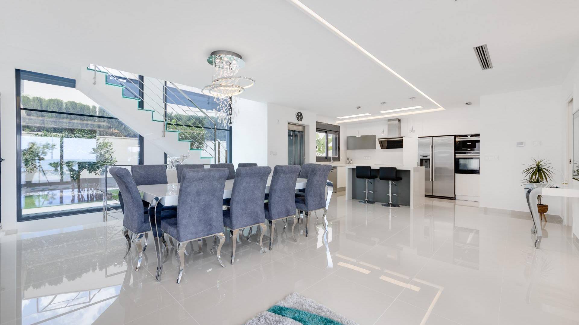 Second hand - Independent villa - San Miguel de Salinas - Cerro del Sol