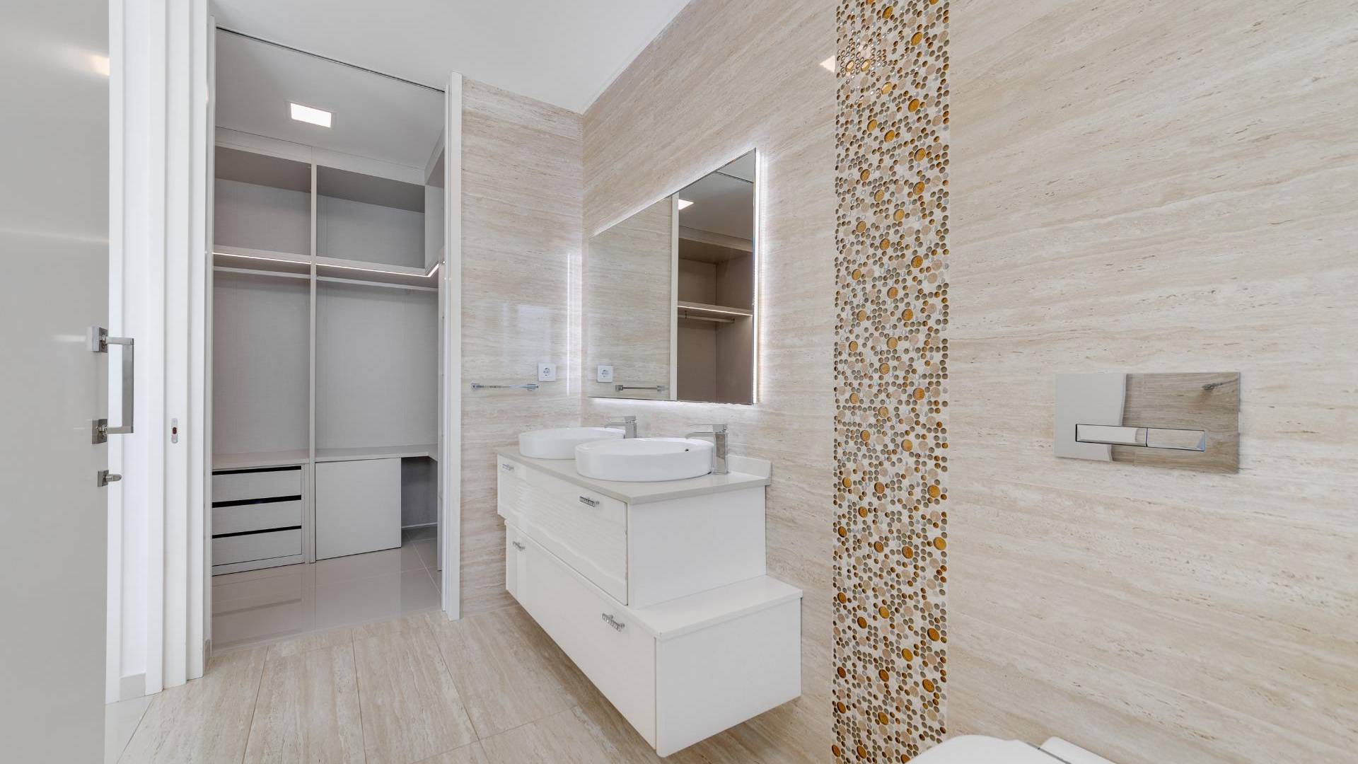 Second hand - Independent villa - San Miguel de Salinas - Cerro del Sol