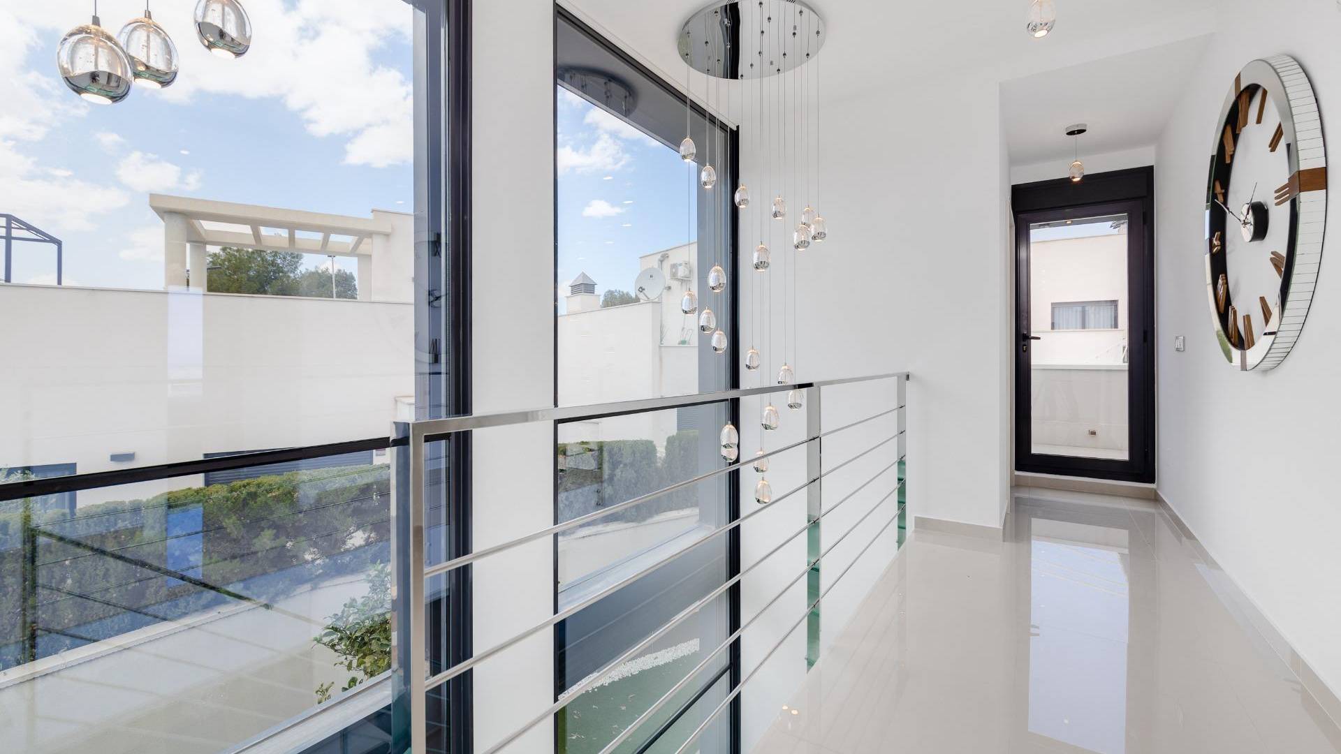 Second hand - Independent villa - San Miguel de Salinas - Cerro del Sol