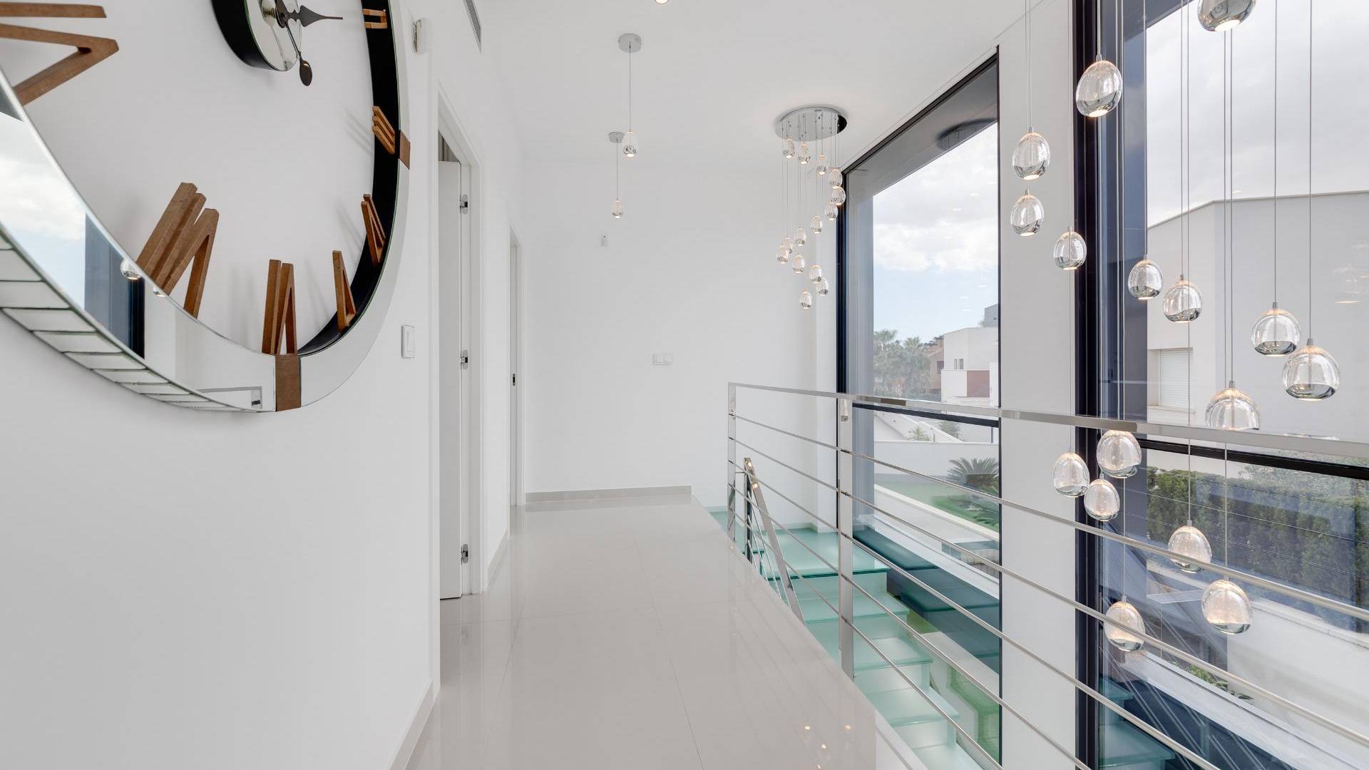 Second hand - Independent villa - San Miguel de Salinas - Cerro del Sol