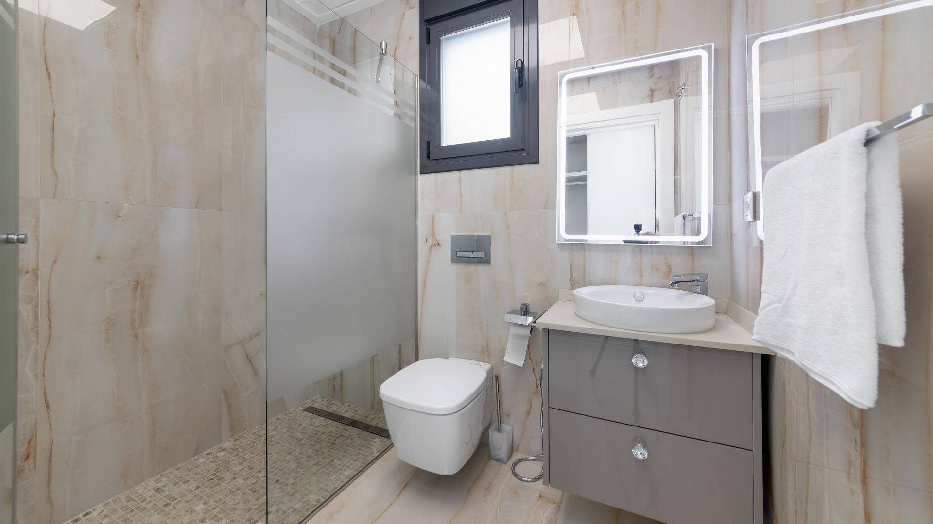 Second hand - Independent villa - San Miguel de Salinas - Cerro del Sol