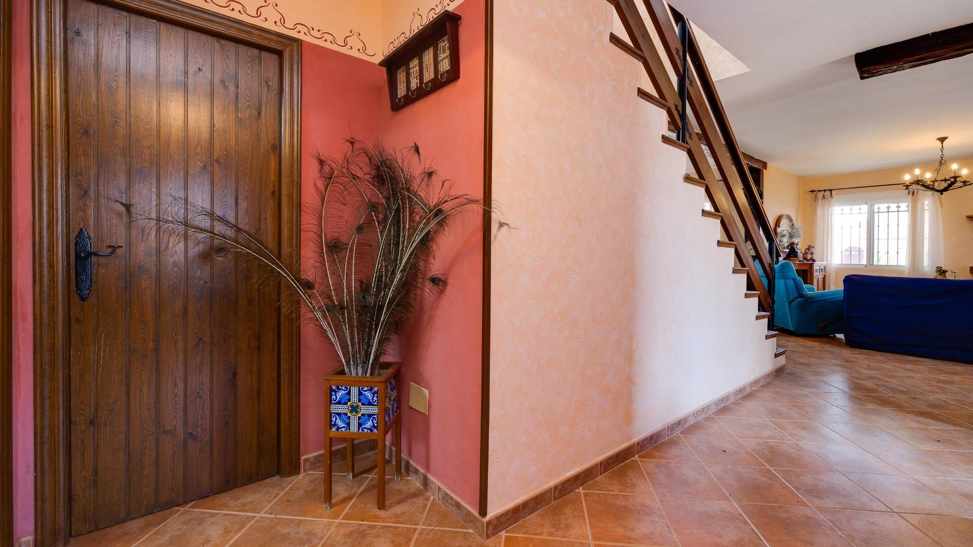 Second hand - Independent villa - San Miguel de Salinas - Ciudad de las comunicaciones