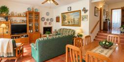 Second hand - Independent villa - San Miguel de Salinas - Ciudad de las comunicaciones