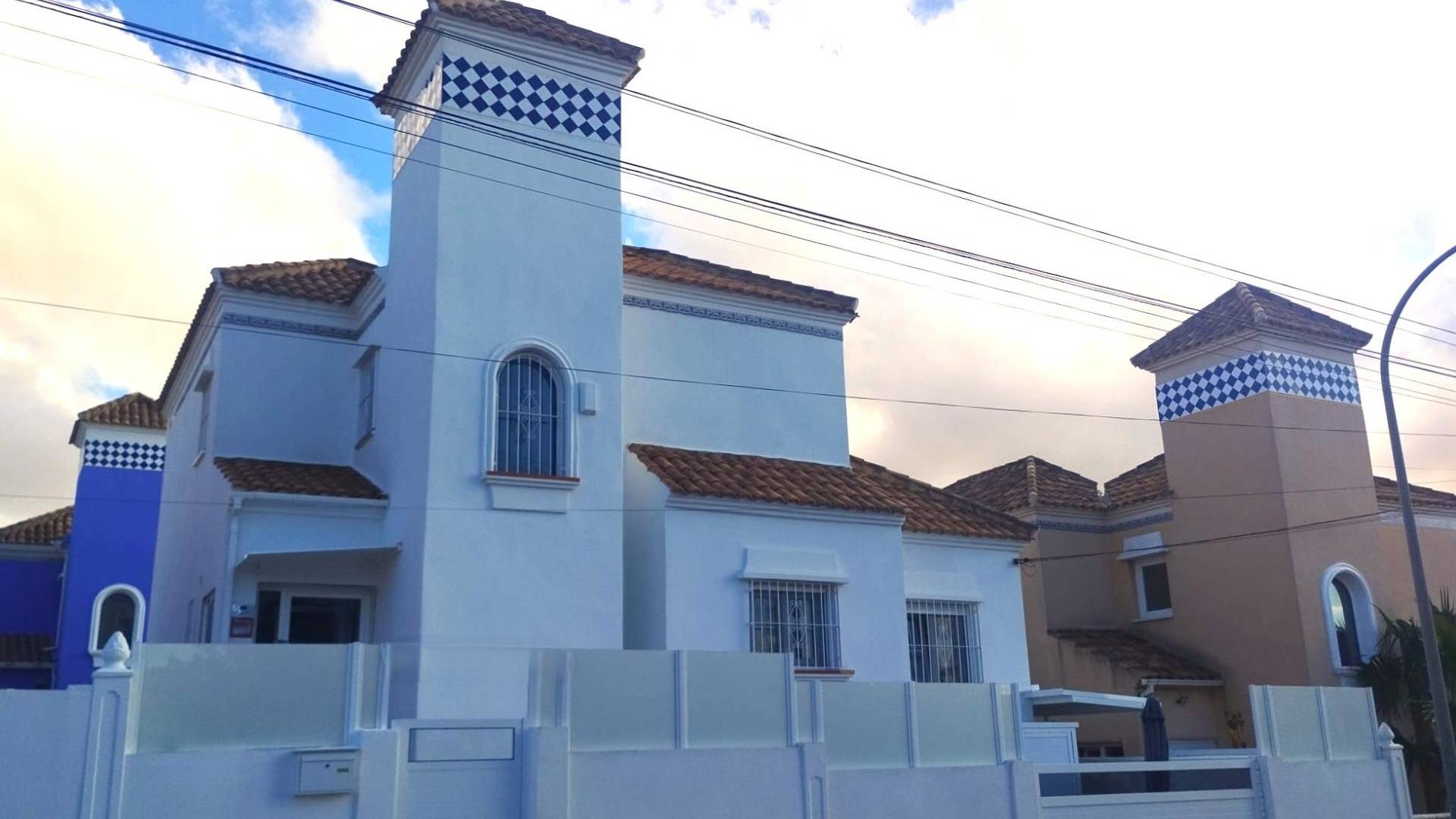 Second hand - Independent villa - San Miguel de Salinas - Las filipinas