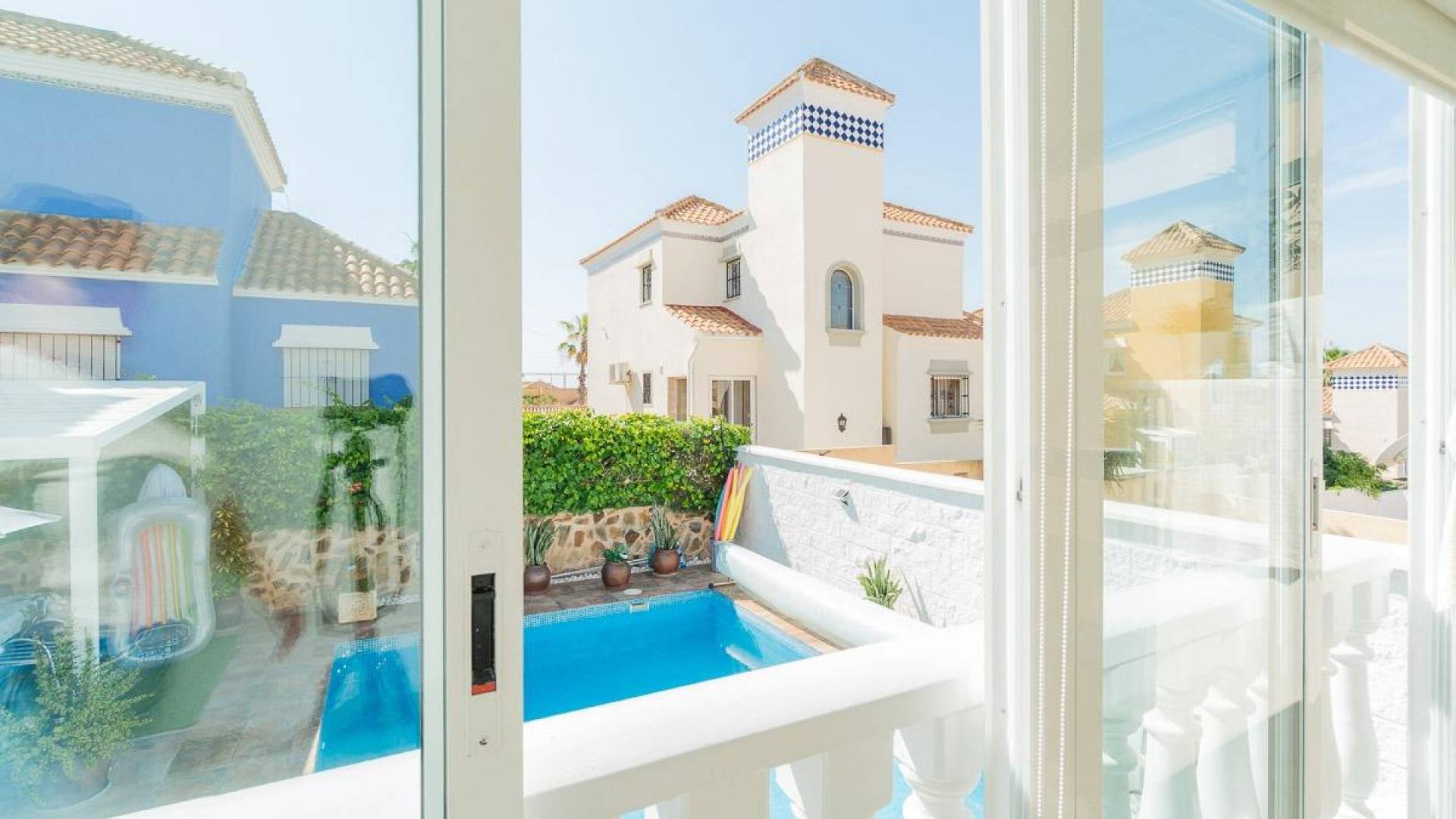 Second hand - Independent villa - San Miguel de Salinas - Las filipinas