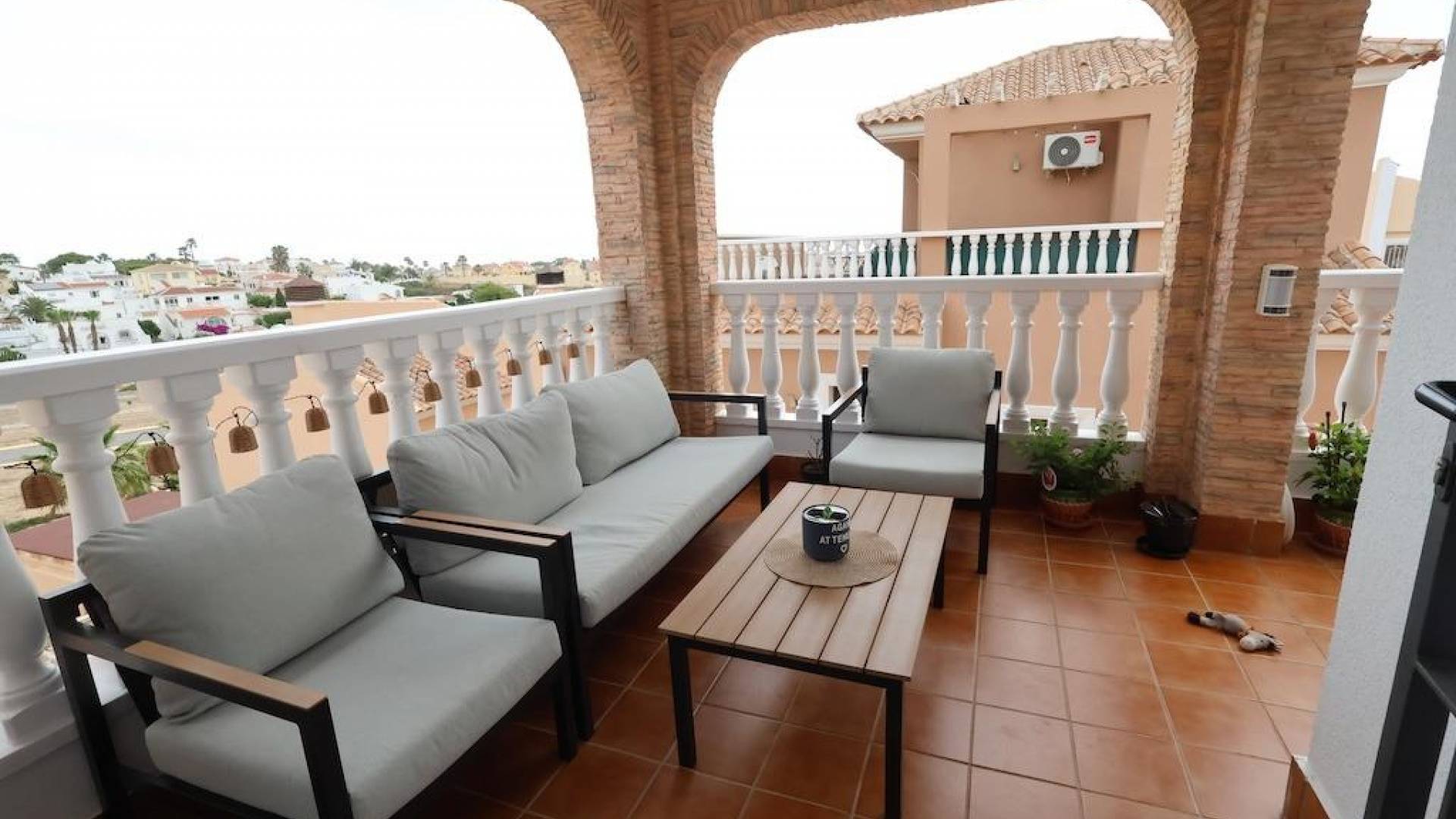 Second hand - Independent villa - San Miguel de Salinas - LAS FILIPINAS