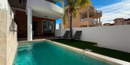 Second hand - Independent villa - San Miguel de Salinas - Las Filipinas