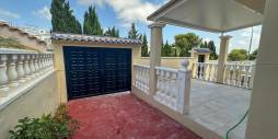 Second hand - Independent villa - San Miguel de Salinas - Las Filipinas