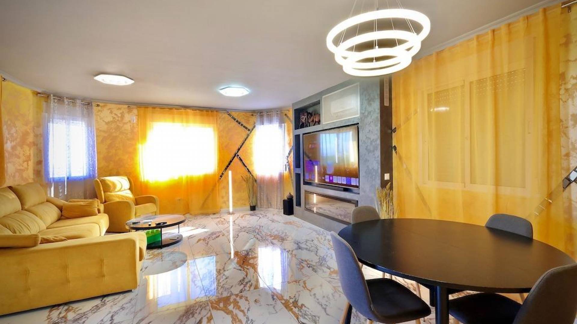 Second hand - Independent villa - San Miguel de Salinas - Pueblo 9