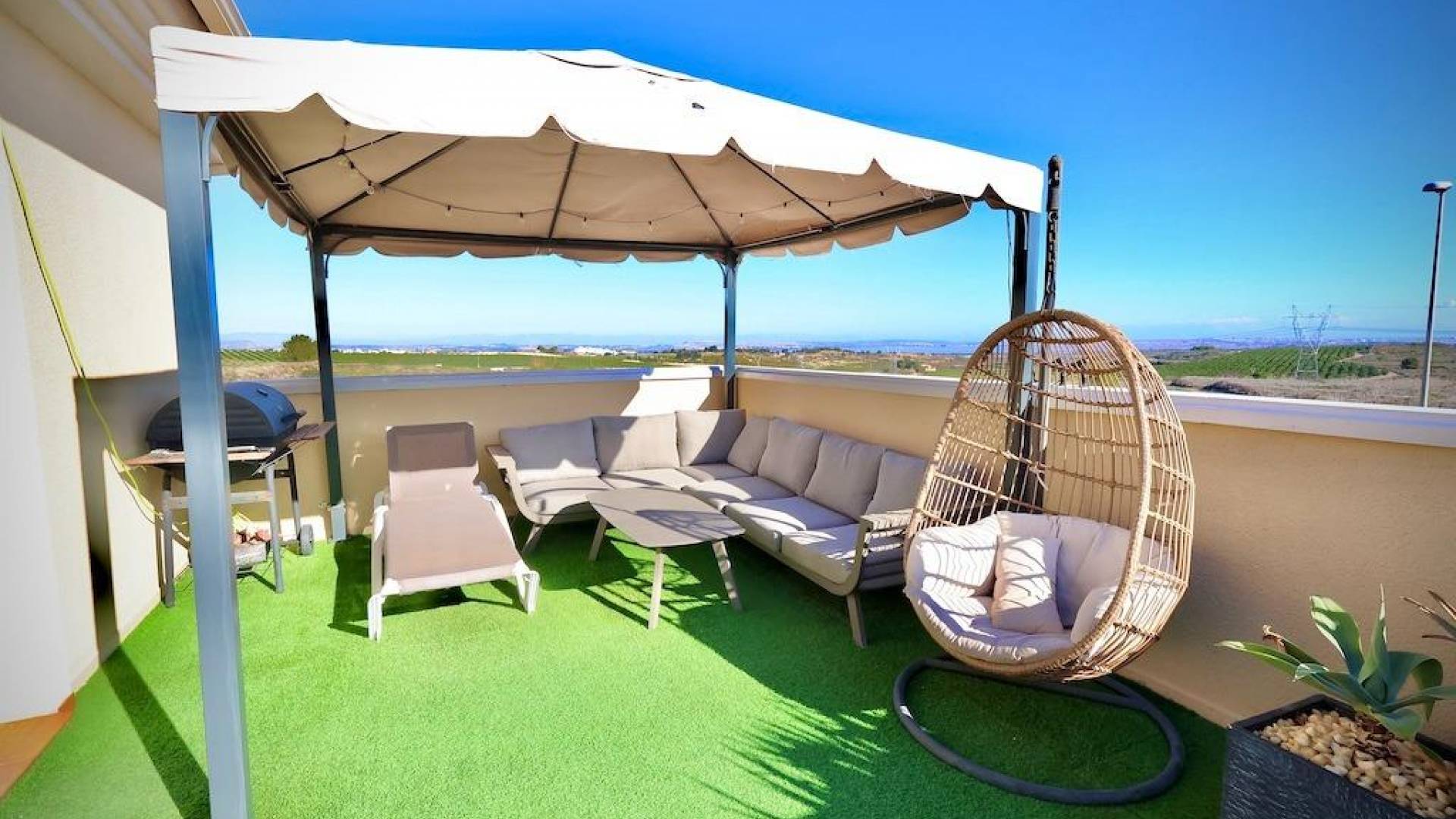 Second hand - Independent villa - San Miguel de Salinas - Pueblo 9