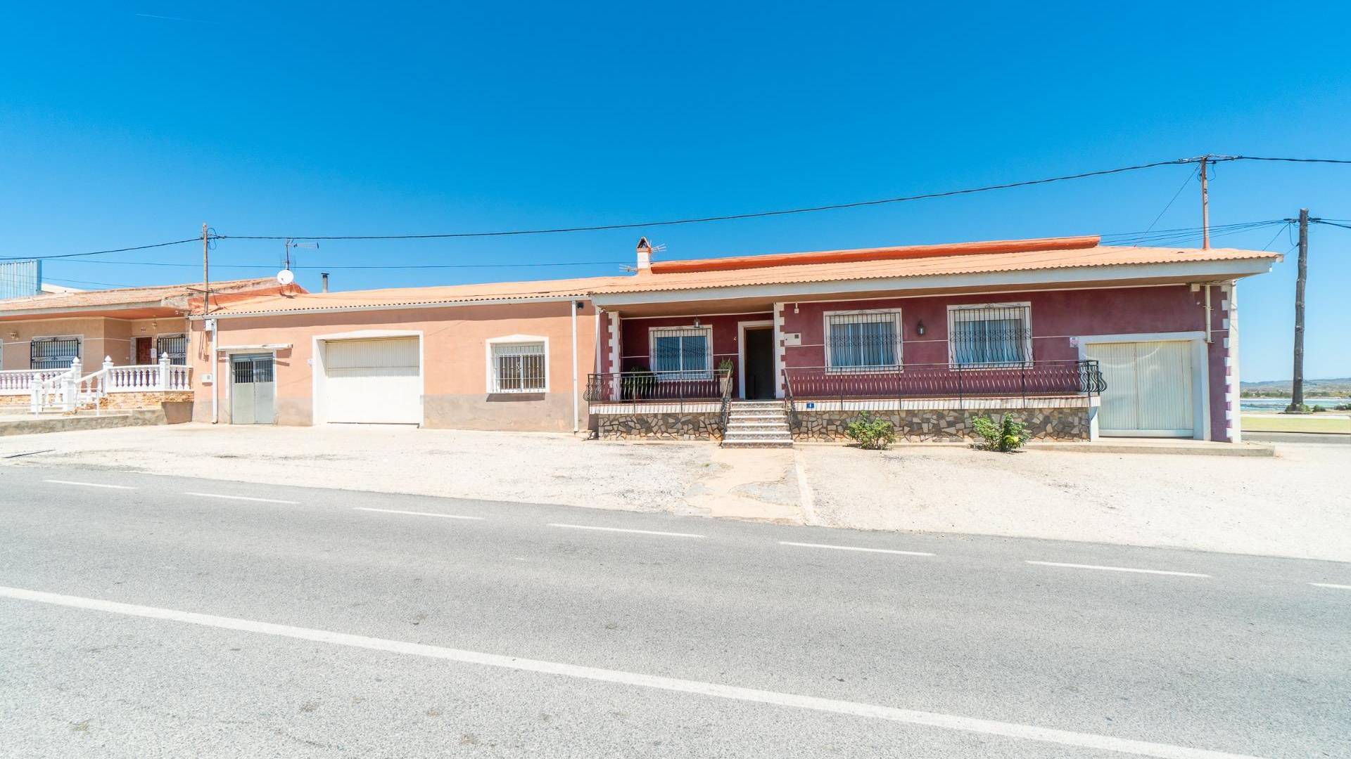 Second hand - Independent villa - San Miguel de Salinas - Torremendo