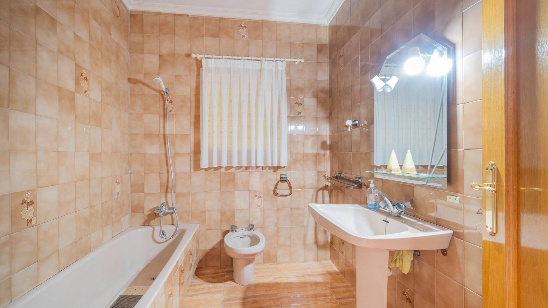 Second hand - Independent villa - San Miguel de Salinas - Torremendo