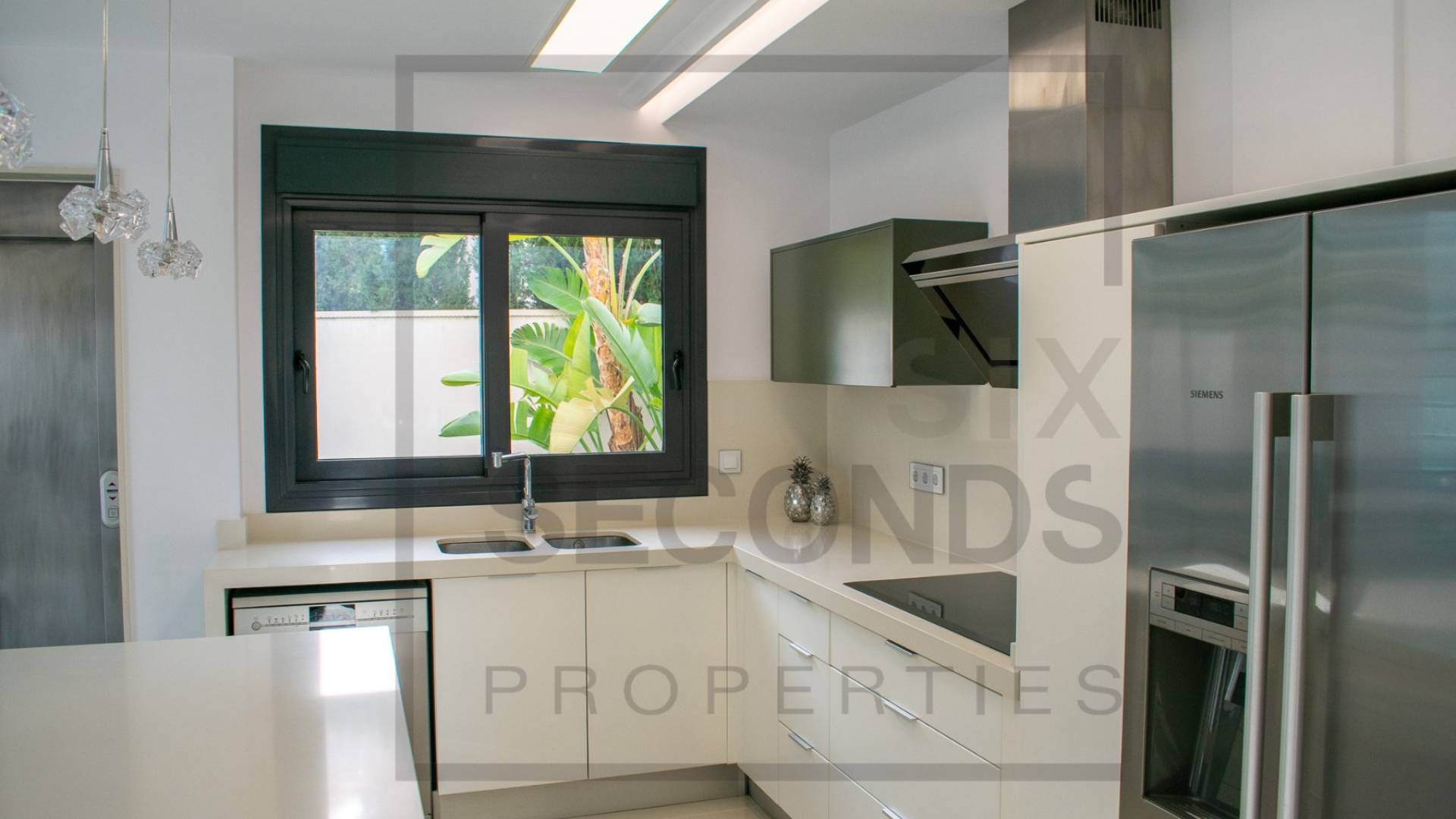 Second hand - Independent villa - San Miguel de Salinas - Urbanizaciones