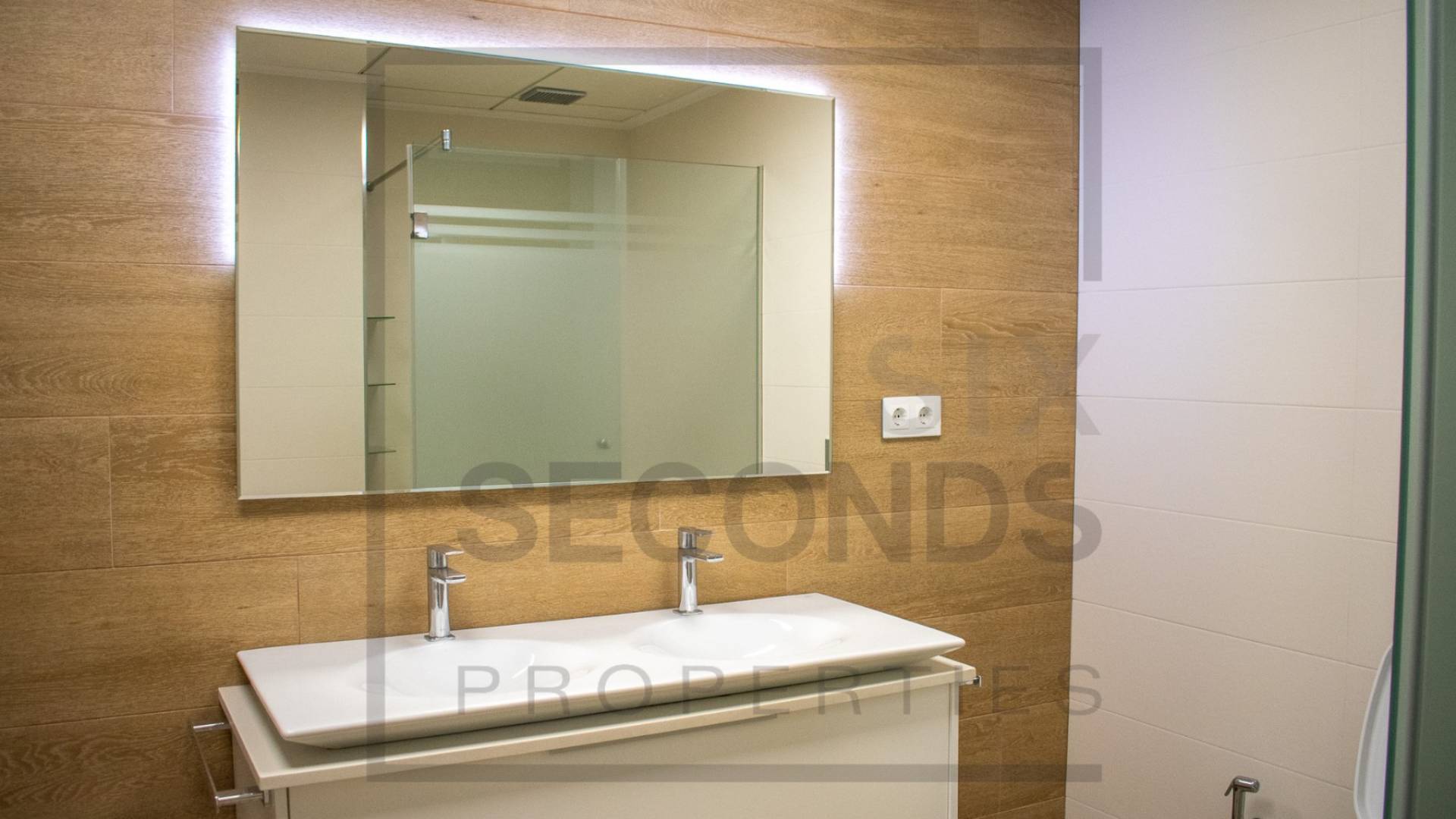 Second hand - Independent villa - San Miguel de Salinas - Urbanizaciones