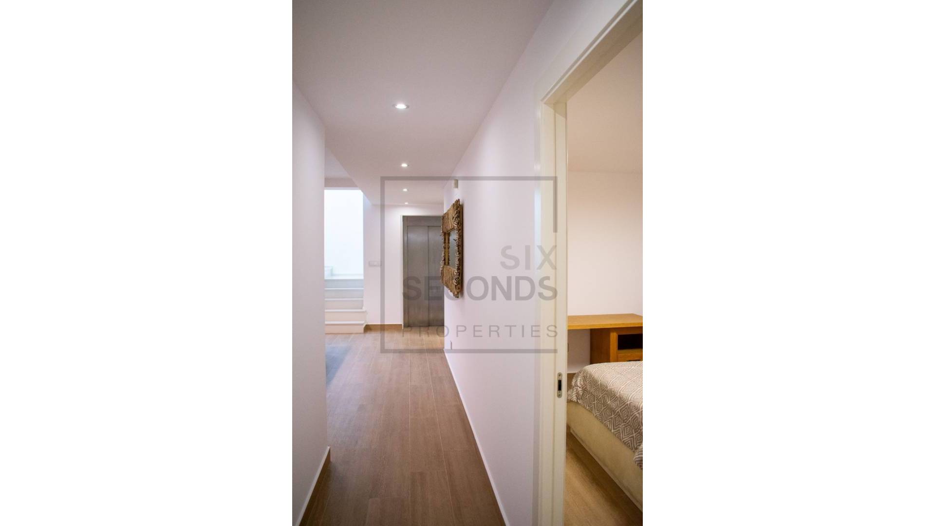 Second hand - Independent villa - San Miguel de Salinas - Urbanizaciones