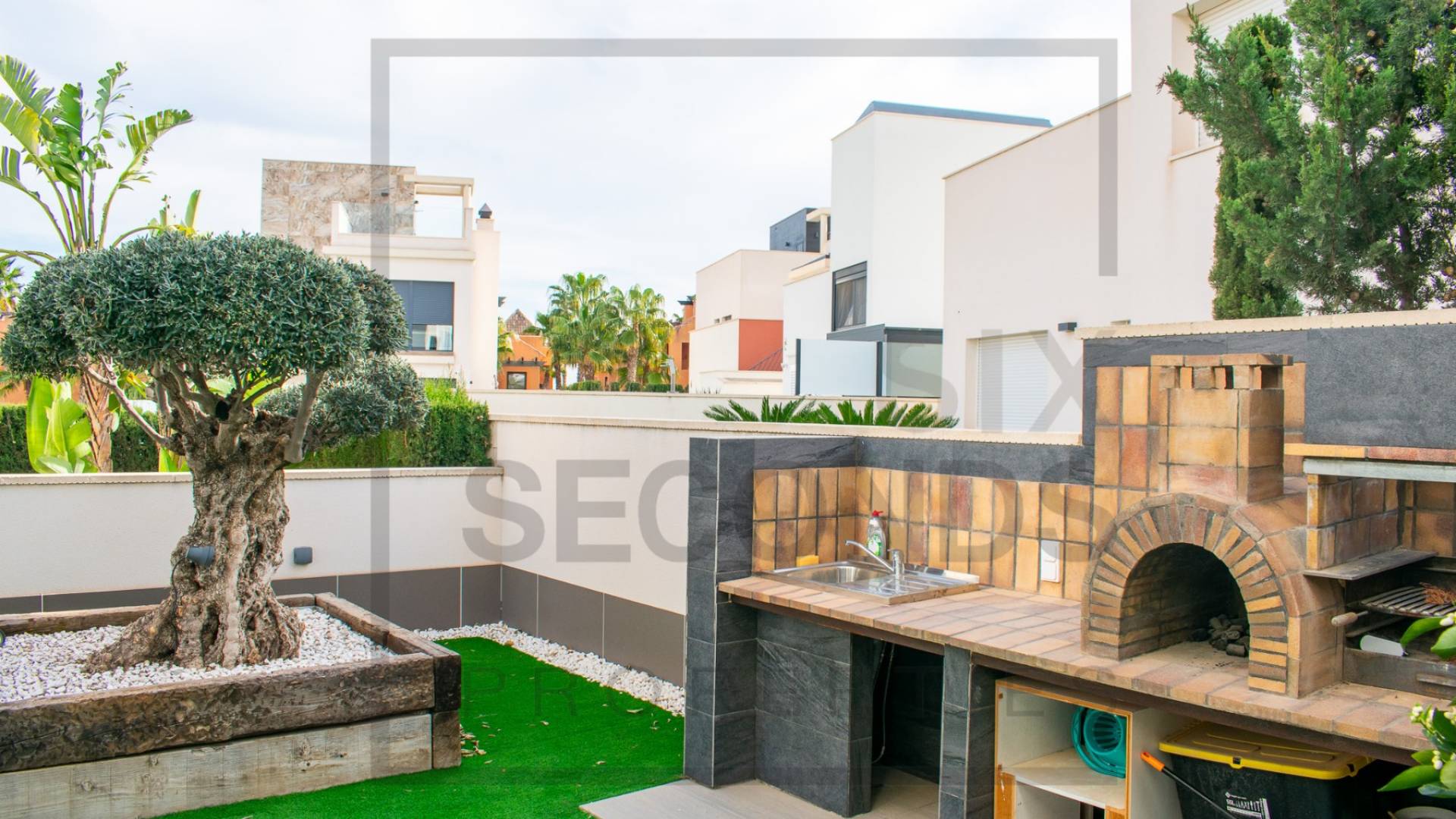Second hand - Independent villa - San Miguel de Salinas - Urbanizaciones