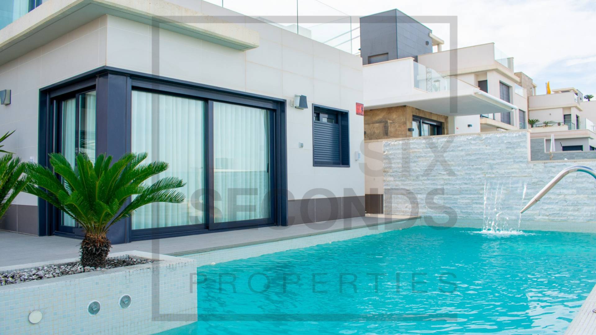 Second hand - Independent villa - San Miguel de Salinas - Urbanizaciones