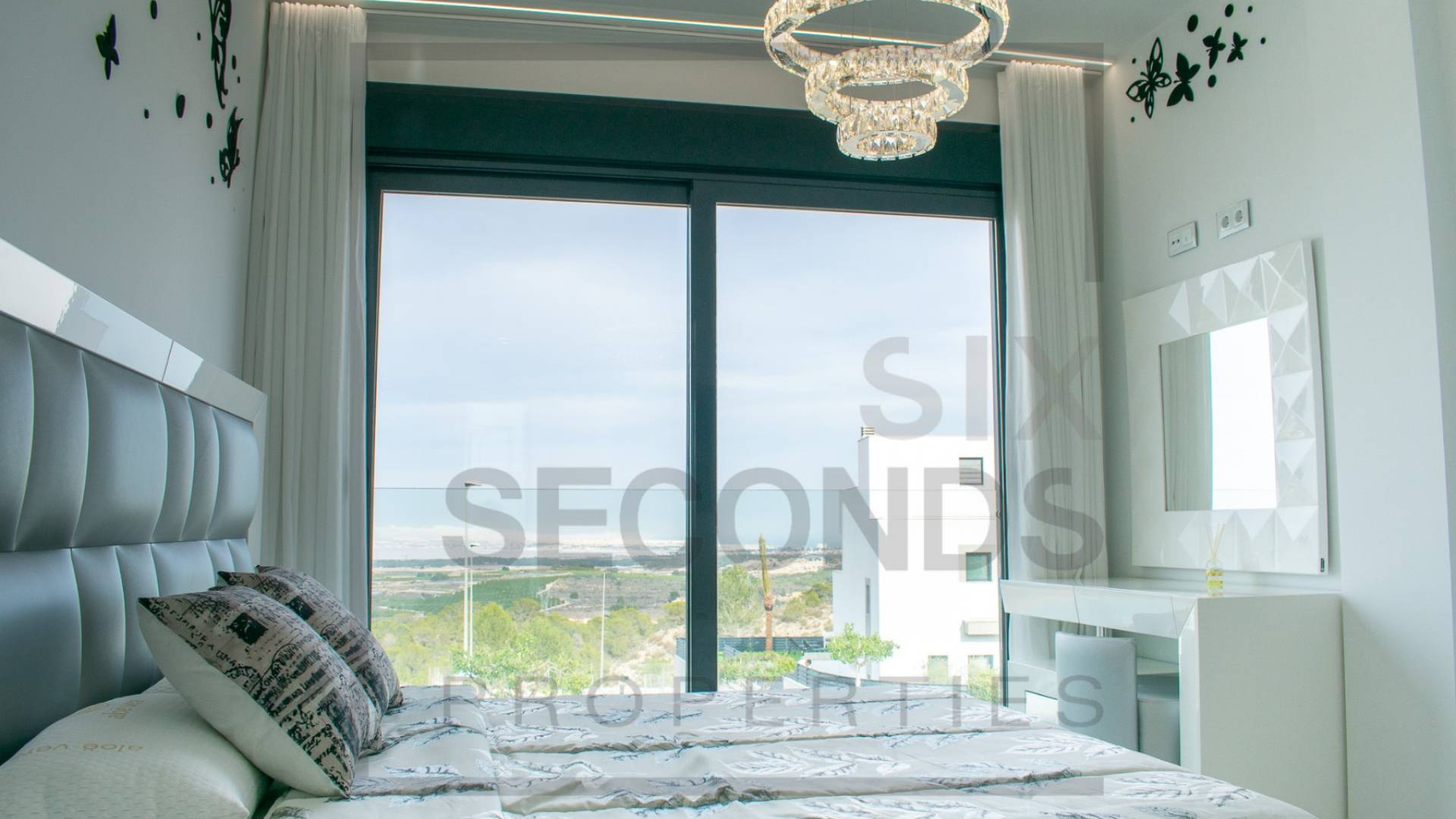 Second hand - Independent villa - San Miguel de Salinas - Urbanizaciones