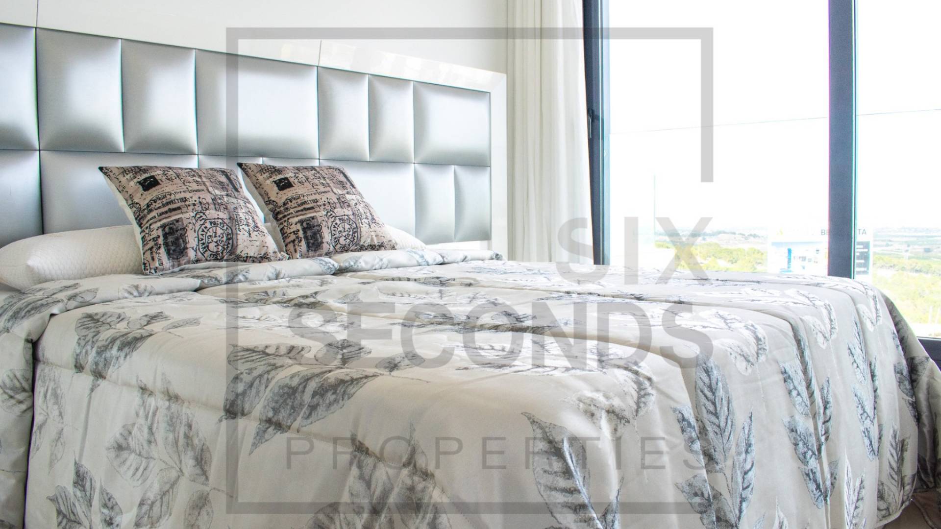 Second hand - Independent villa - San Miguel de Salinas - Urbanizaciones