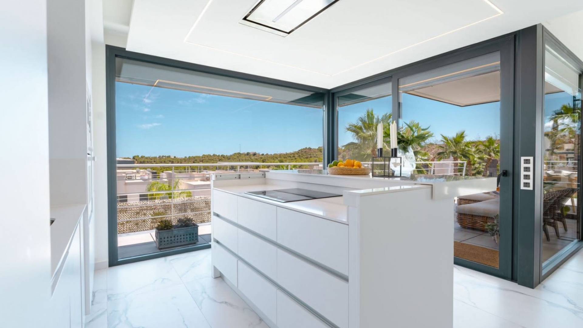 Second hand - Independent villa - San Miguel de Salinas