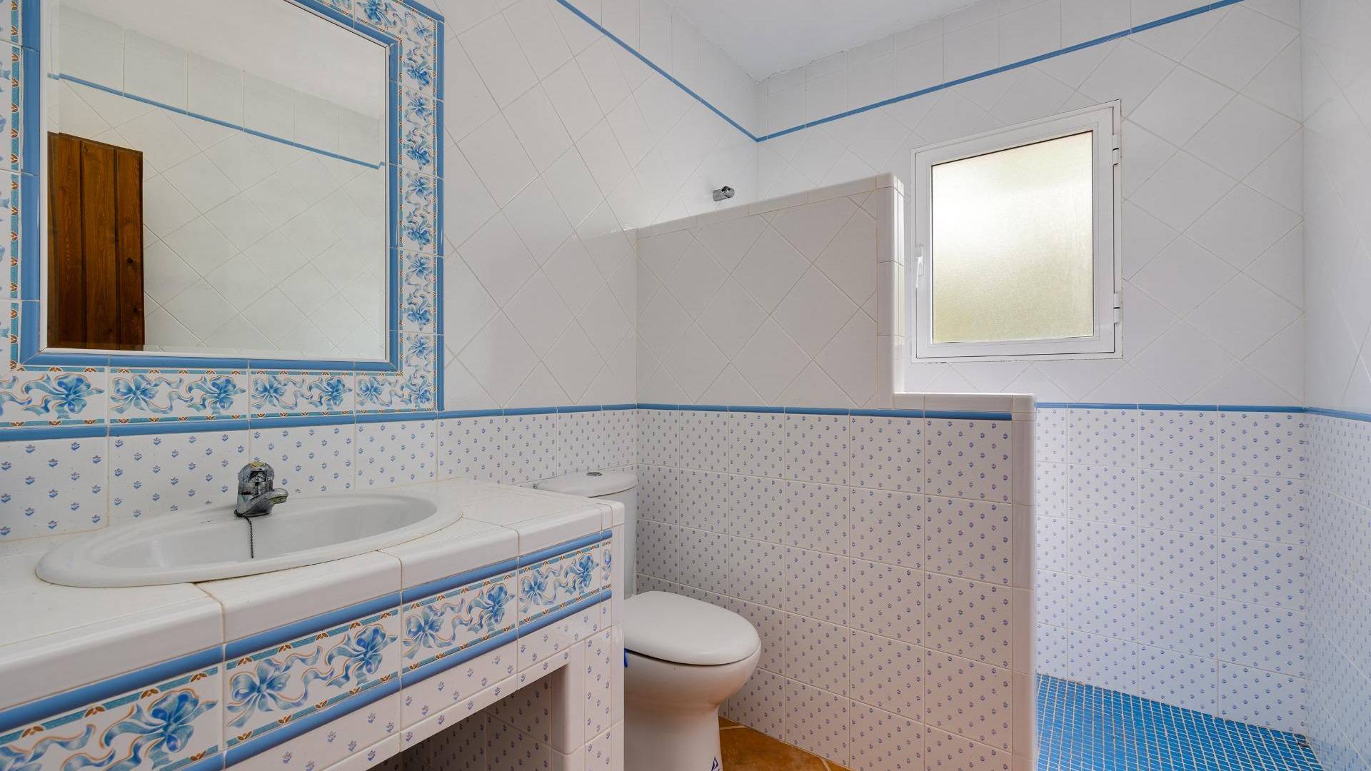 Second hand - Independent villa - San Miguel de Salinas