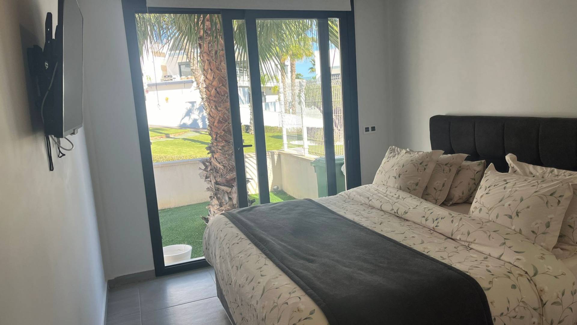 Second hand - Independent villa - San Miguel de Salinas