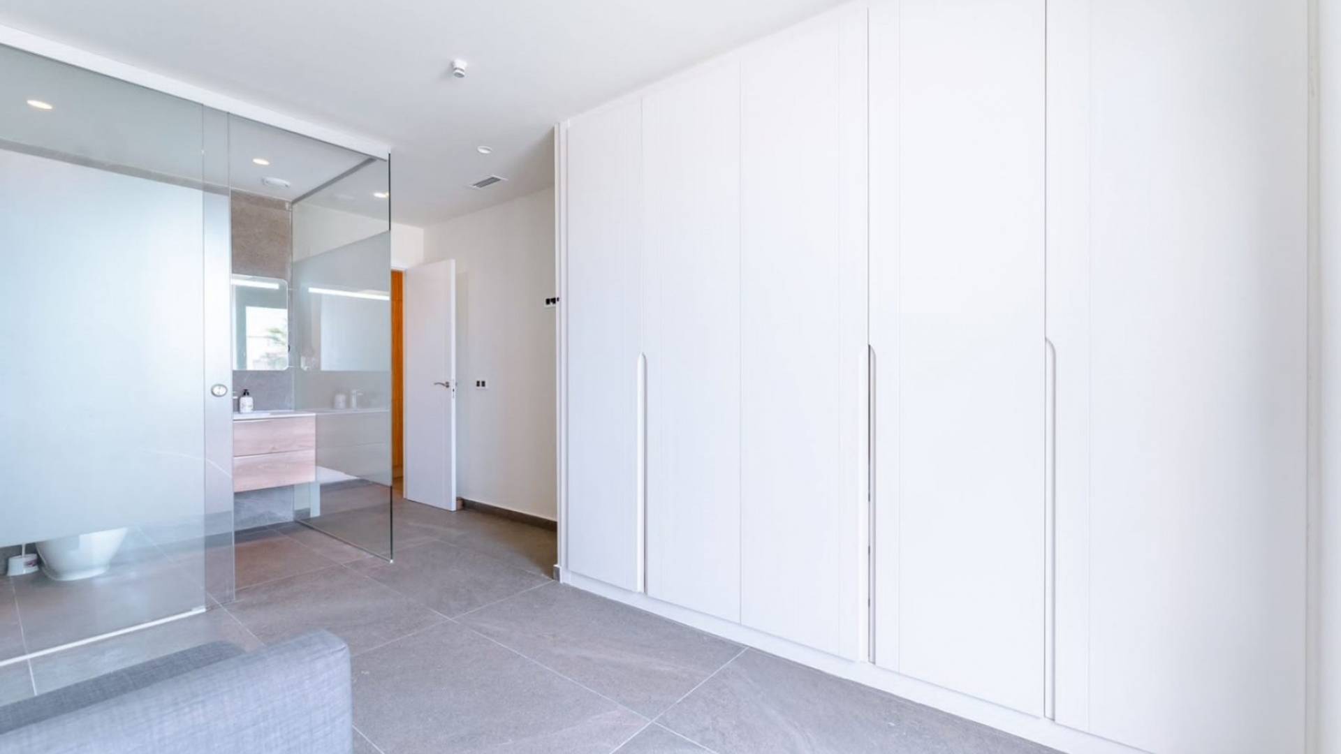 Second hand - Independent villa - San Miguel de Salinas