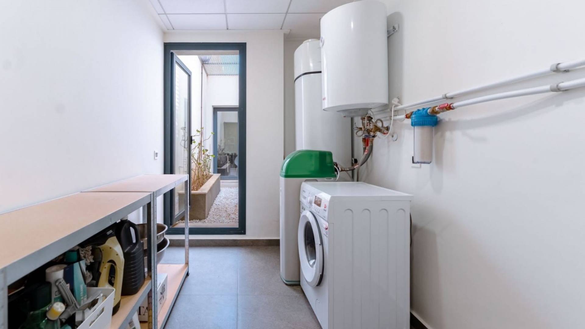 Second hand - Independent villa - San Miguel de Salinas